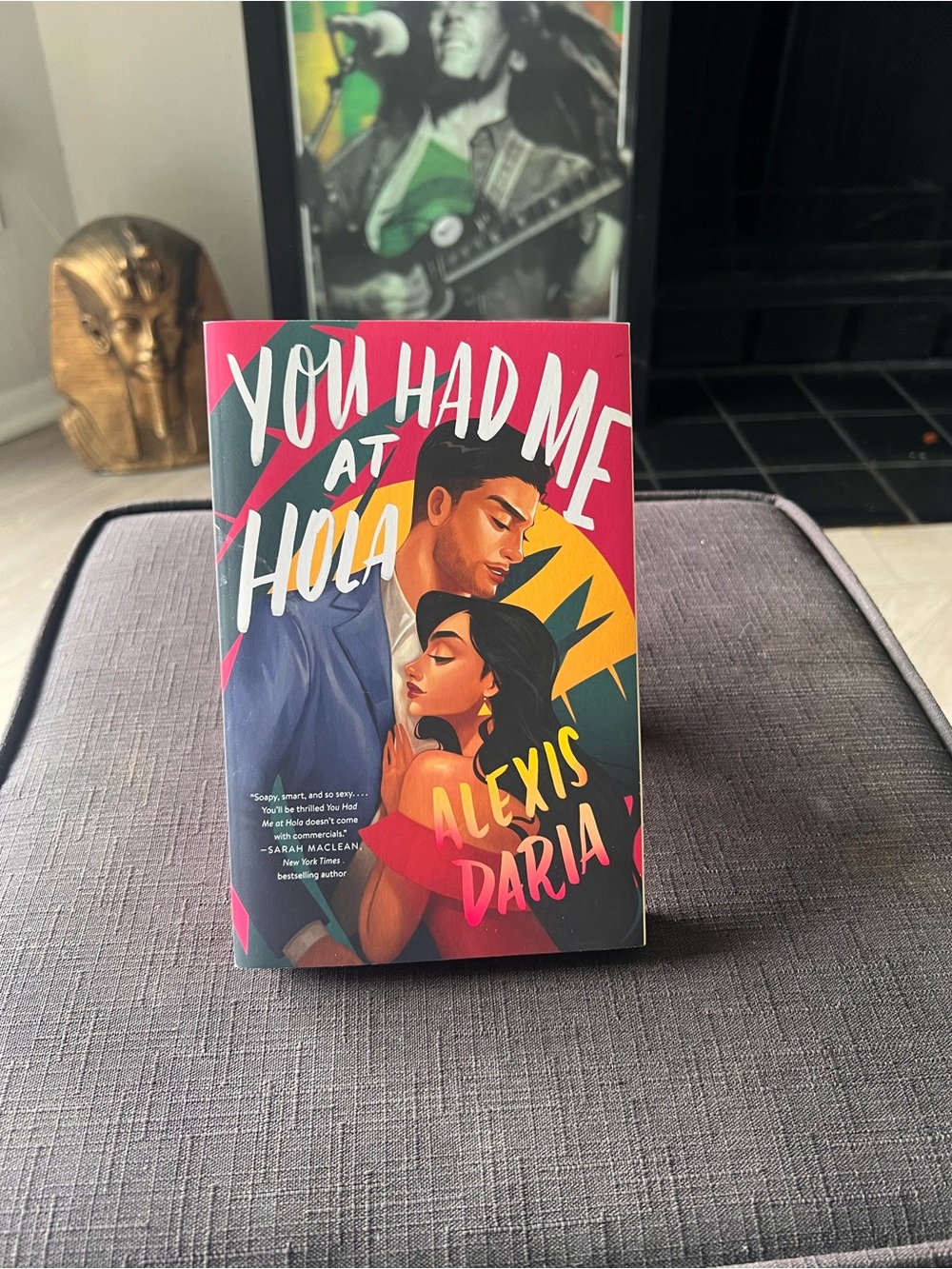 You Had Me at Hola by Alexis Daria - Vibrant Pink & Yellow Cover